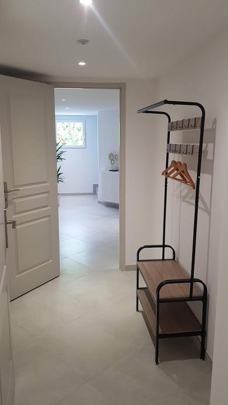 maison calme et spacieuse Bassens  Extérieur photo